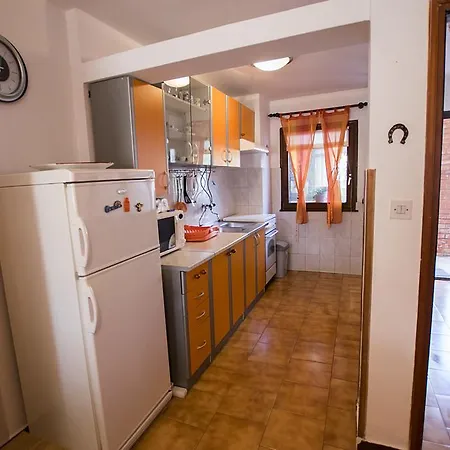 Anita Apartment *